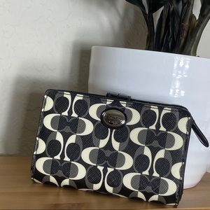Black and White Coach logo Trifold Wallet